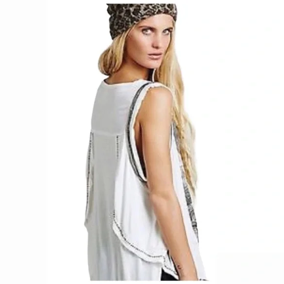 We the Free Slinky Rock Tank - Picture 2 of 9